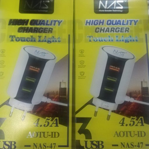 CHARGER NAS-47 WITH 3 USB 4.5A WITH TOUCH LIGHT